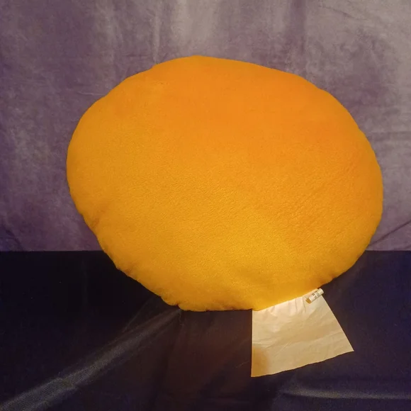 Adorable Cat Pillow - Picture 3 of 3